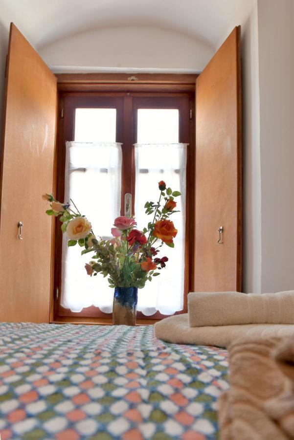 Grandmas Guest House Hydra  Exterior foto